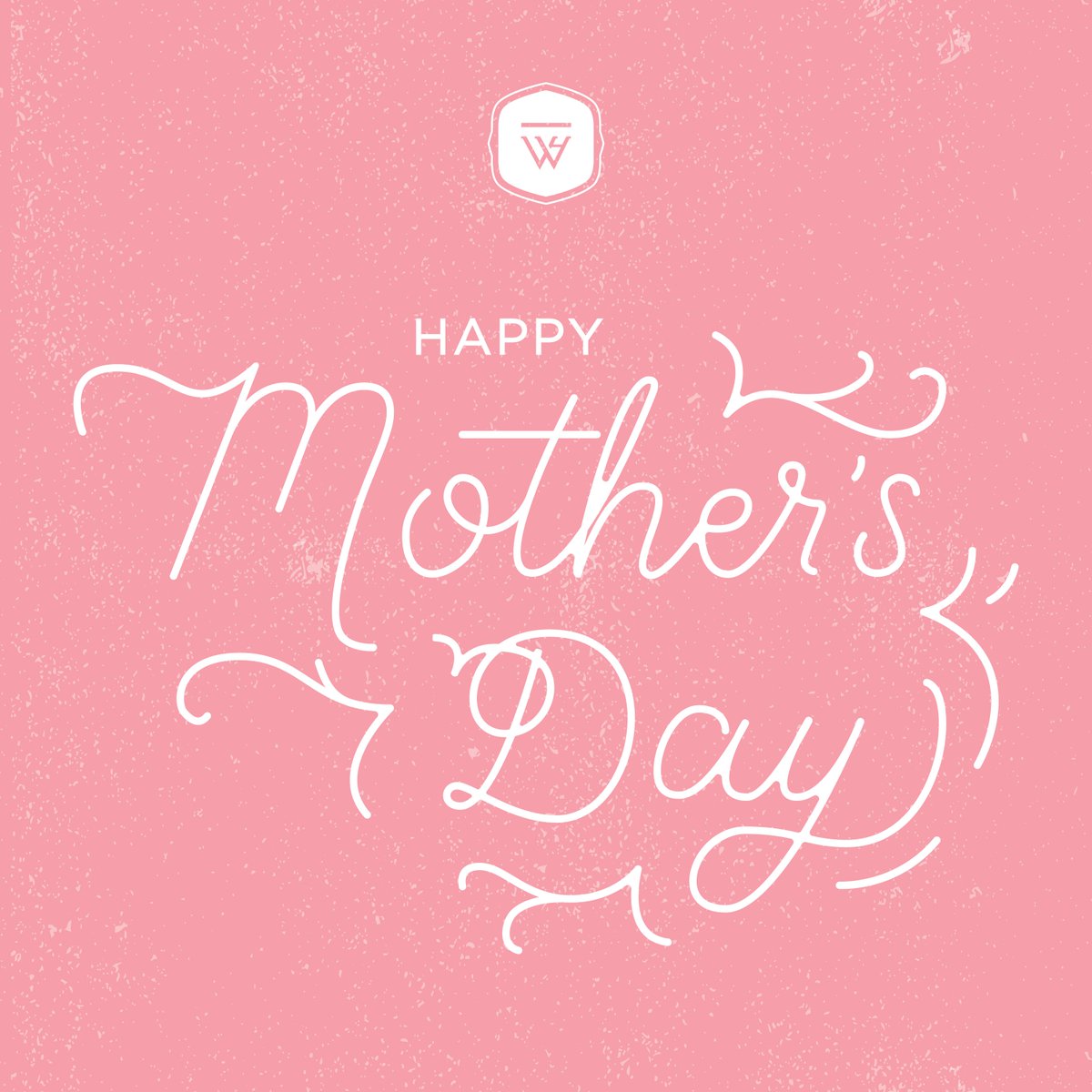 Happy Mother's Day to all the mom's out there! 💕💐🎀