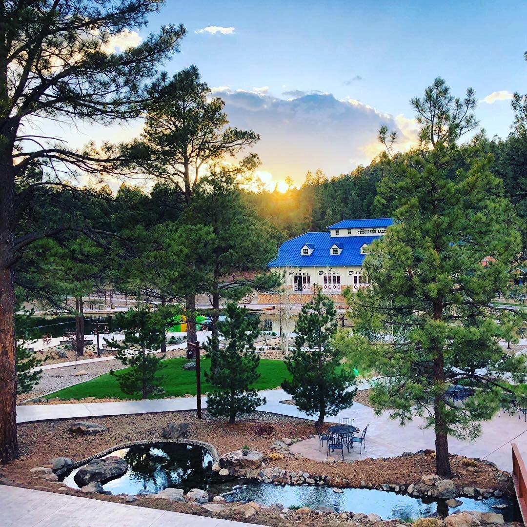 YoungLife's tweet photo. Picture perfect. 😍 https://t.co/RlCeAzLwsb