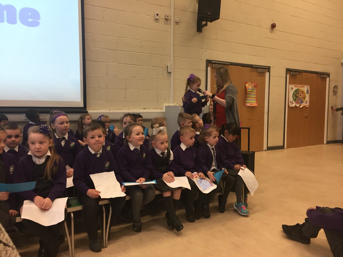 MissK_StM's tweet photo. Primary 1 led their first ever class assembly today, and showed us all what they’ve learned about Mary. #sharingtheirlearning @StMonicaMilton @MissBrown_GCC @MissGraham17 @mcpherson_mrs https://t.co/SIXGGk2YAF