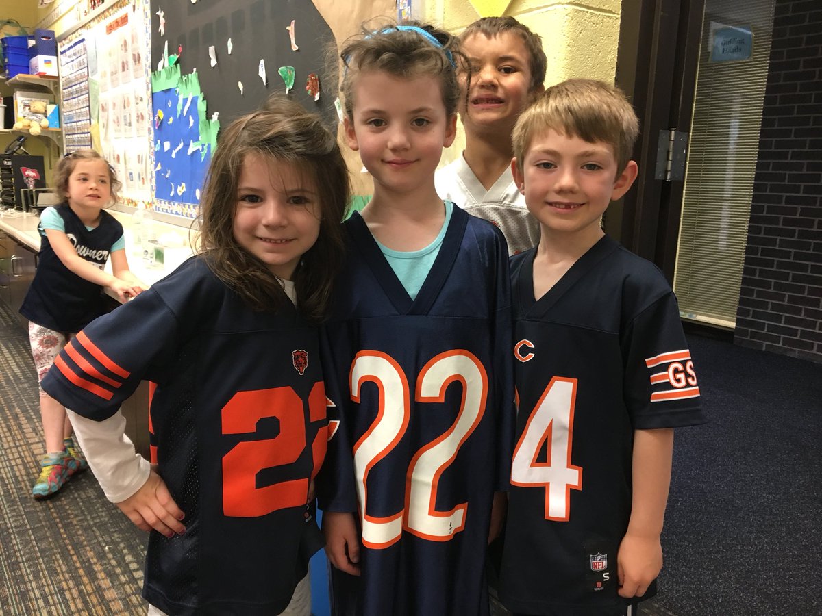 BrouwerHour's tweet photo. J is for Jersey day! #elsierra58 #dg58learns #ABCcountdown https://t.co/k8rfH1MWdt