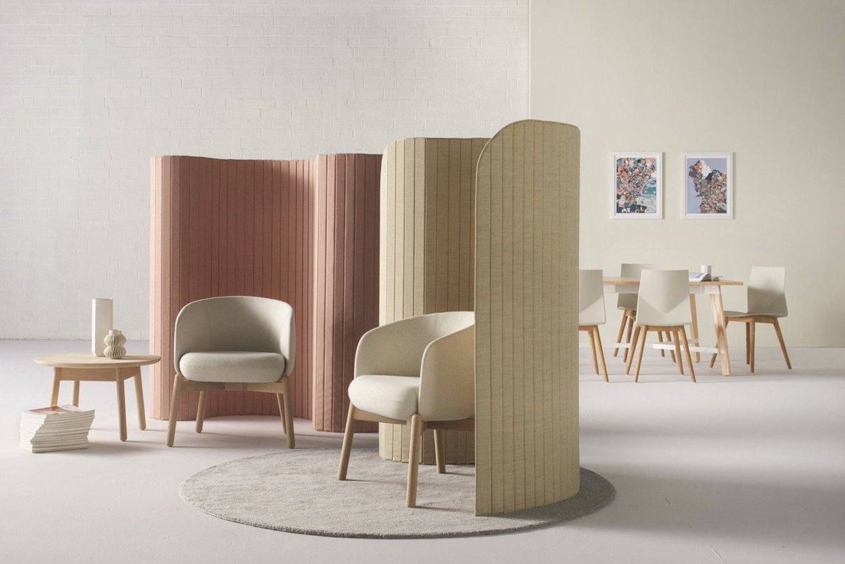 designmilk's tweet photo. Outfitting the Modern Office: @hightowergroup's 2018 Spring/Summer Collection https://t.co/vR6ngTr926 #spon https://t.co/TluegWwKFZ