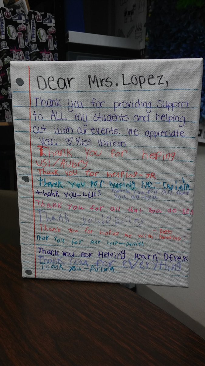 VLMuniz121's tweet photo. SO BLESSED TO BE A TEACHER! 🍎📚💫💗Thank you @tcharrison0812 ! https://t.co/8ObU0eLglv