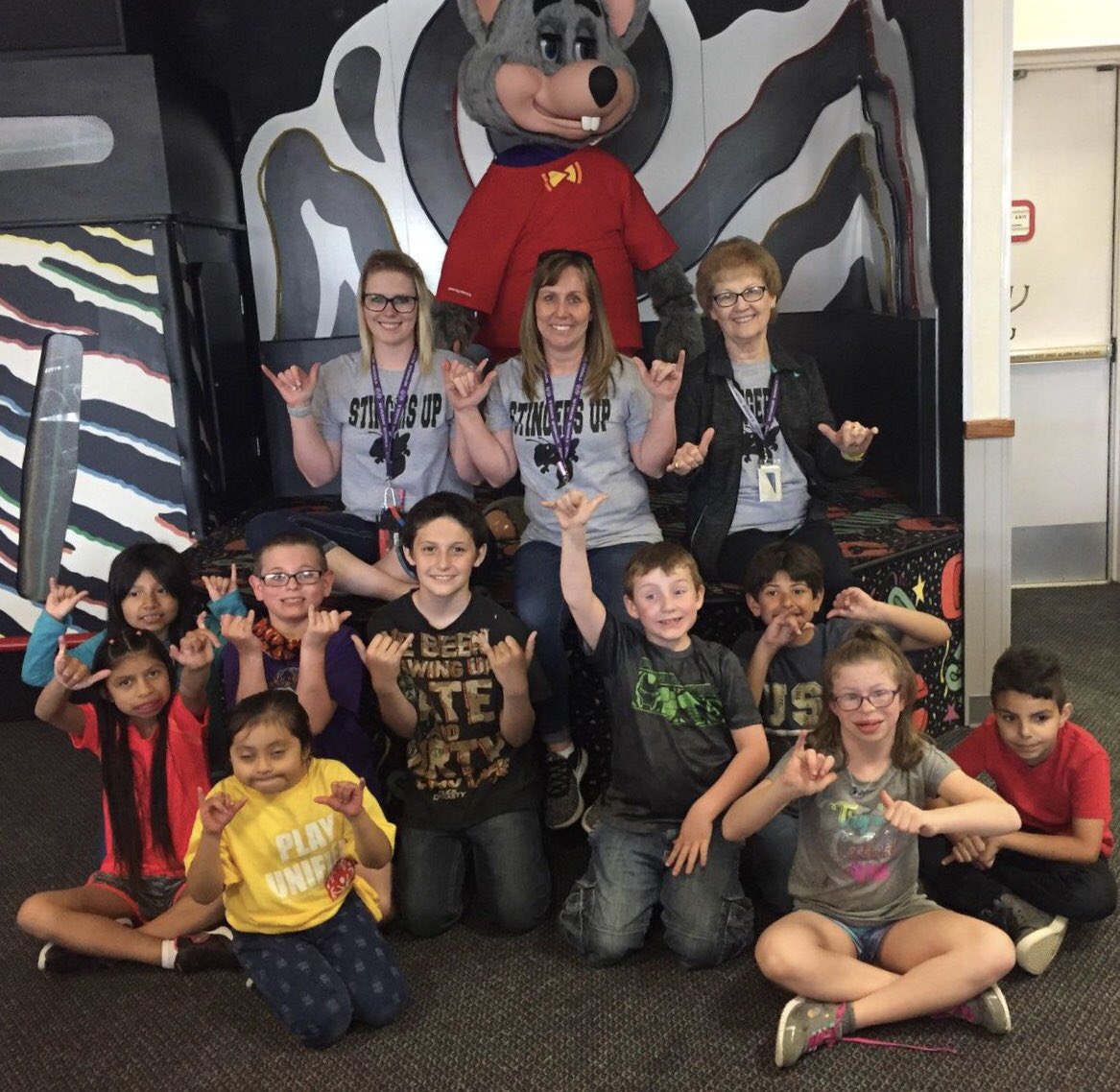 reddingschool's tweet photo. Mrs. Klakamp's Class had a blast at Chuck E Cheese's today! #StingersUp #ReddingRocks https://t.co/JYxneFwKVo