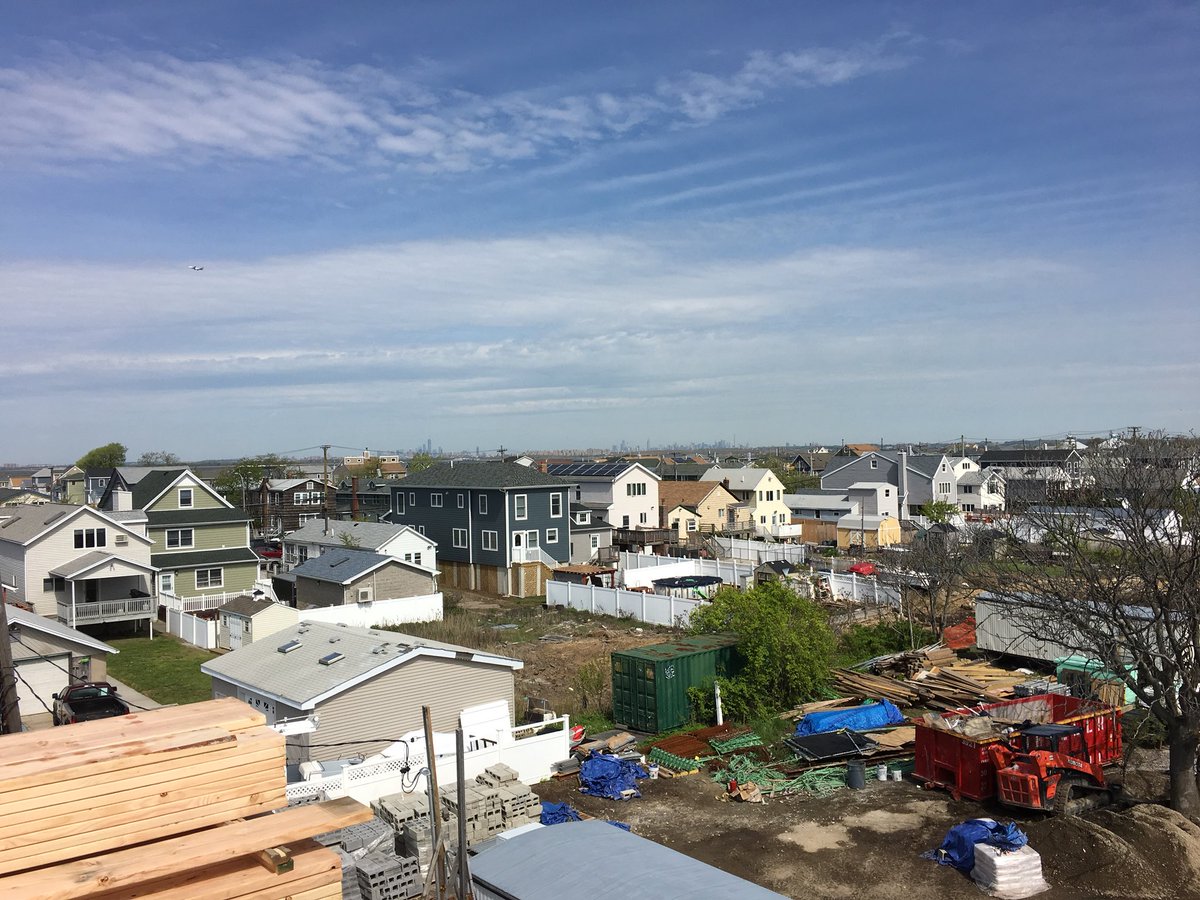 TimmyTubbs's tweet image. @jamesytubz Hey @walt_capece, what time is inspection? #bcny #jamaicabayliving #FUSandy #thatusedtobemycourt 🏀