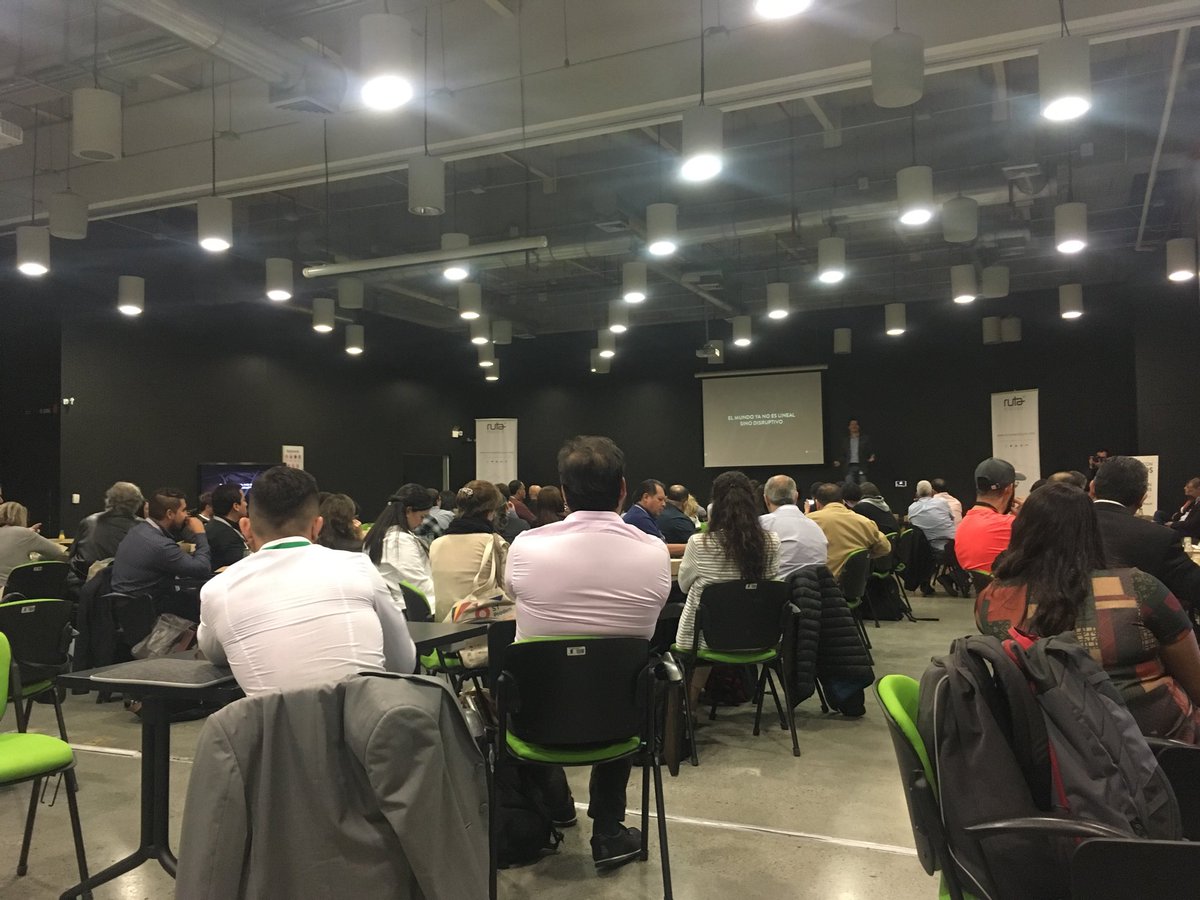 olgaruizco's tweet photo. A esta hora @ITM_Medellin en cierre de #STProdem2018 @infocreame @ungsoficial @ProDemUNGS @AlcaldiadeMed @Ruta_N https://t.co/AyOsxtgLdM