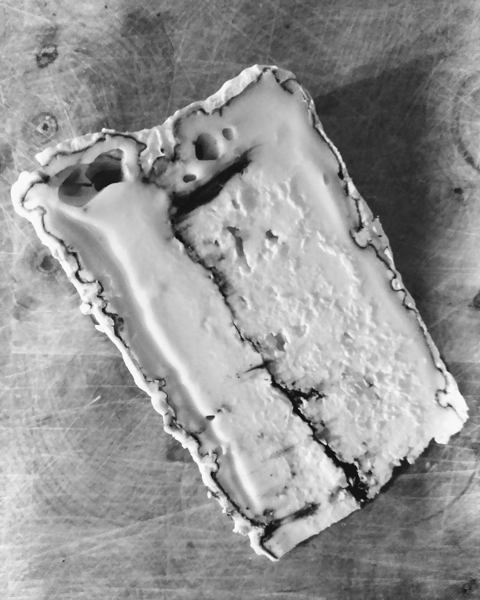 Taste_of_Craft's tweet photo. Big Momma is in the house! This water buffalo milk cheese layered with ash is a dreamy, creamy way to say "I love you Mom" Available this Saturday only @GuelphMarket #skipthecake #getcheese #MothersDay #momsrule https://t.co/uXc256Lz4O