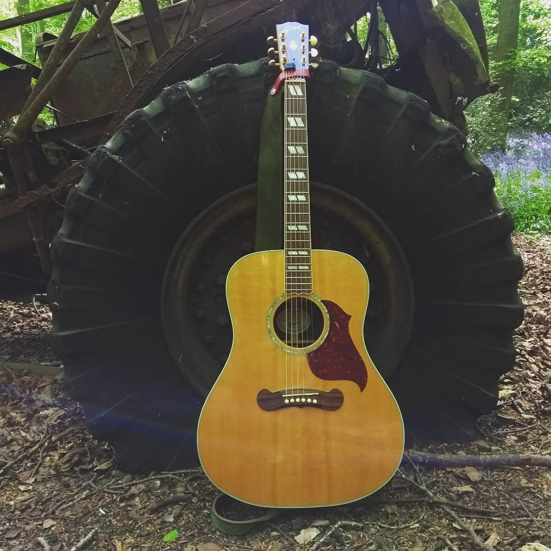 Playing a couple of sets at Clissold Park food festival tomorrow at 3pm, will be fun!