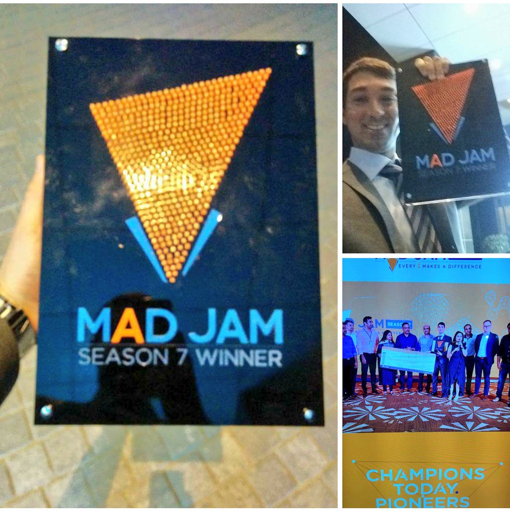hclautomation's tweet photo. 🎉🎉🎉 Congratulations to @BarboniGabriele and #WorkloadAutomation DWC team for winning the #MadJam7 HCL contest! #HCLTech #Ideaprenuership #hackathon #HCL #technology @hcltech @HCLEnterprise @HCL_Products https://t.co/dV3DjyjjUe