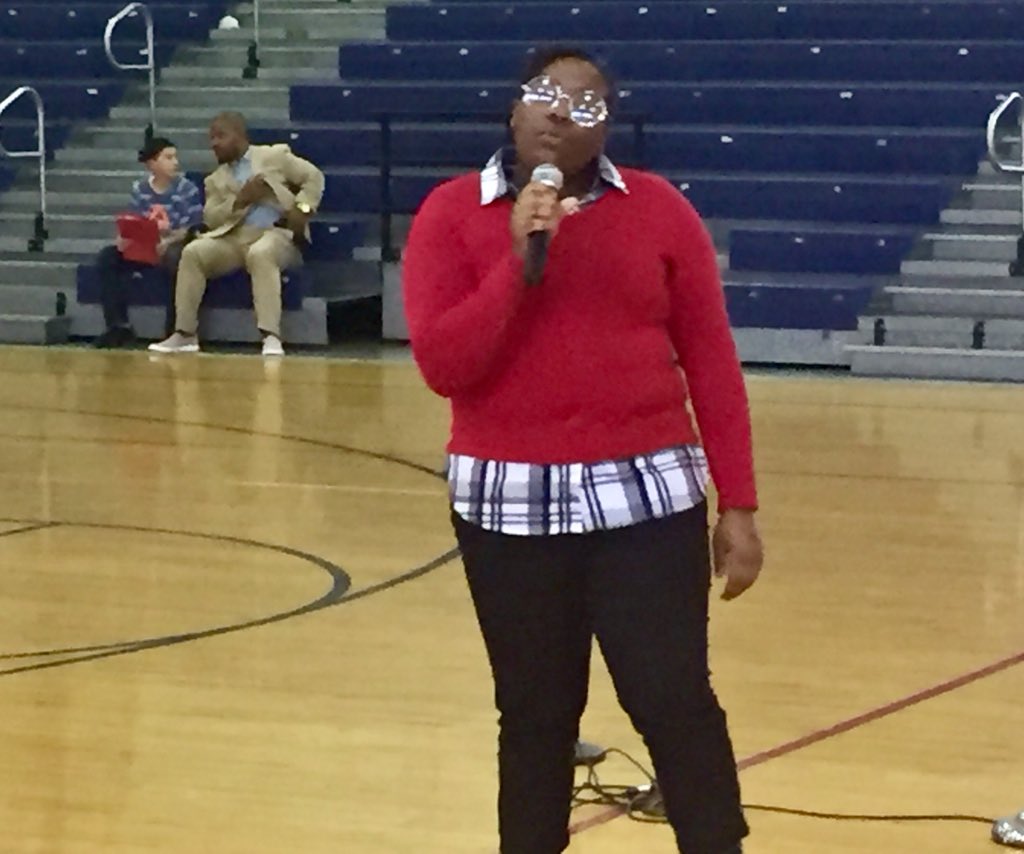 PIC_FCPS's tweet image. #awesomeSHOW #BULLDOGstrong!!  @suptking @caoshalonda