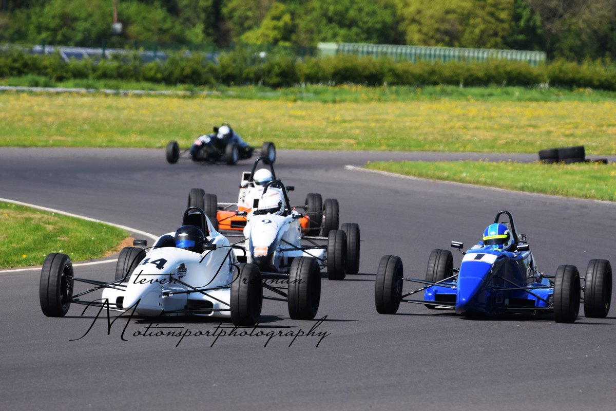 stevenbrennan2's tweet photo. #CCRCFF at #castlecomberacing #Championship more photos at https://t.co/yug5GVdb0l https://t.co/qnII2pDoxa