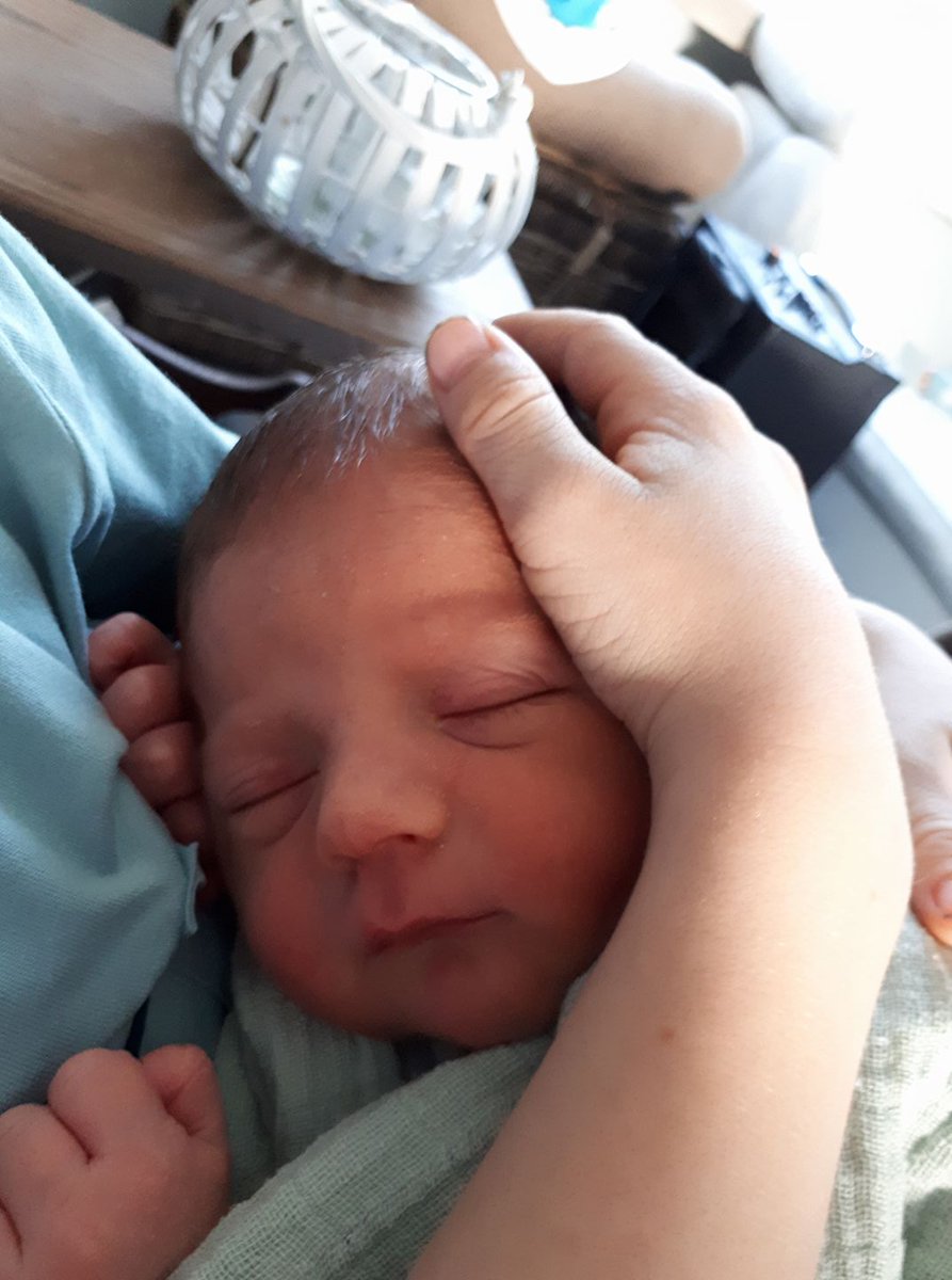 Proficiat <a href="/PietervanDalen/">Pieter van Dalen</a> , voor de derde keer trotse papa geworden van Tiebe! jcilier.be/proficiat-piet…