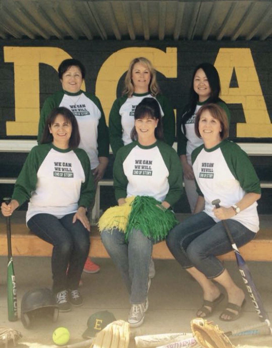 ReyesMA80's tweet photo. “A good teacher is like a candle — it consumes itself to light the way for others. “ Mustafa Kemal Atatürk
Proud of my Sis #JosieBarron #Retirement #38yearsofservice @FresnoUnified #MadeintheCSU @MigrantEd @RHSAlumni @FresnoStateAlum #MasterTeacher @UnivisionFresno https://t.co/4vMCYzIL5k