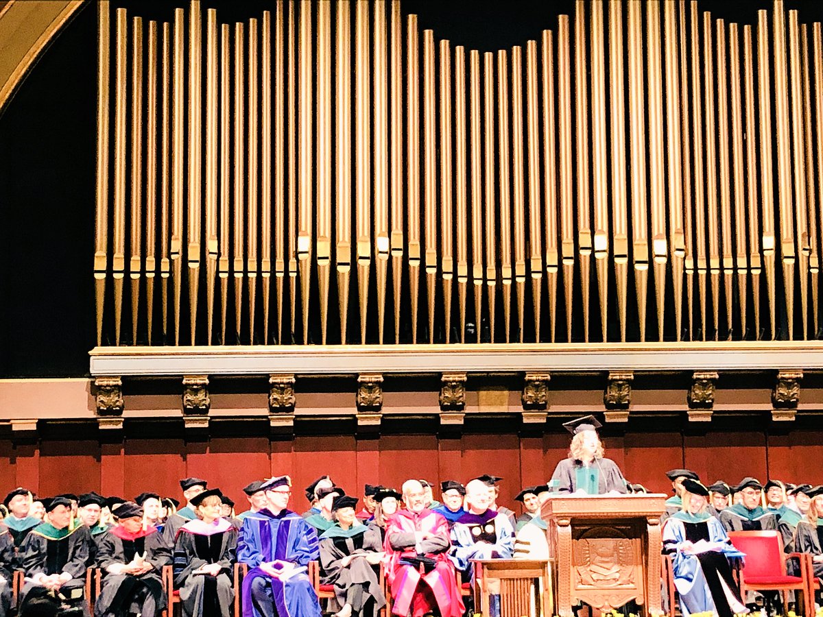 Christine_Wu2's tweet image. “Focus on the ups of our journey...We’re reminded every day why we’re doing what we’re doing.” Fantastic speech by our class speaker @ekokkinos Could not be more proud or imagine a better person to represent #class168
