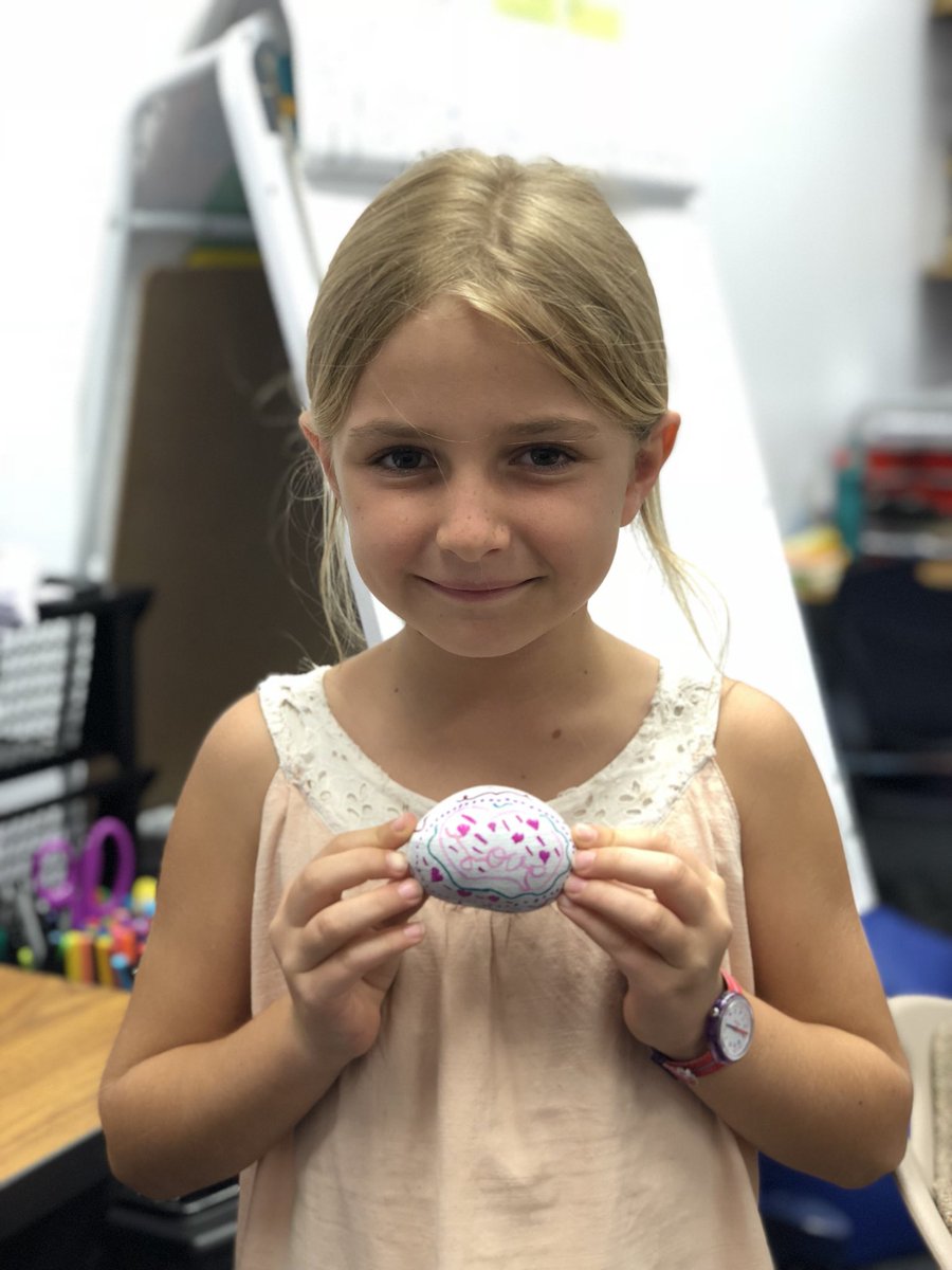 We love SHINING through service! KINDNESS ROCKS! #scepride #creechpride #creechuniversity