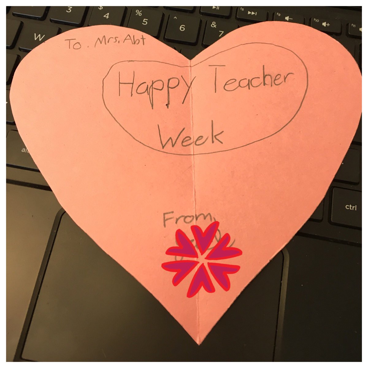 Finding notes like this secretly left on my desk ☺️ There's nothing better!! 💕 #LovewhatIdo #HappyFriday #TeacherAppreciationWeek