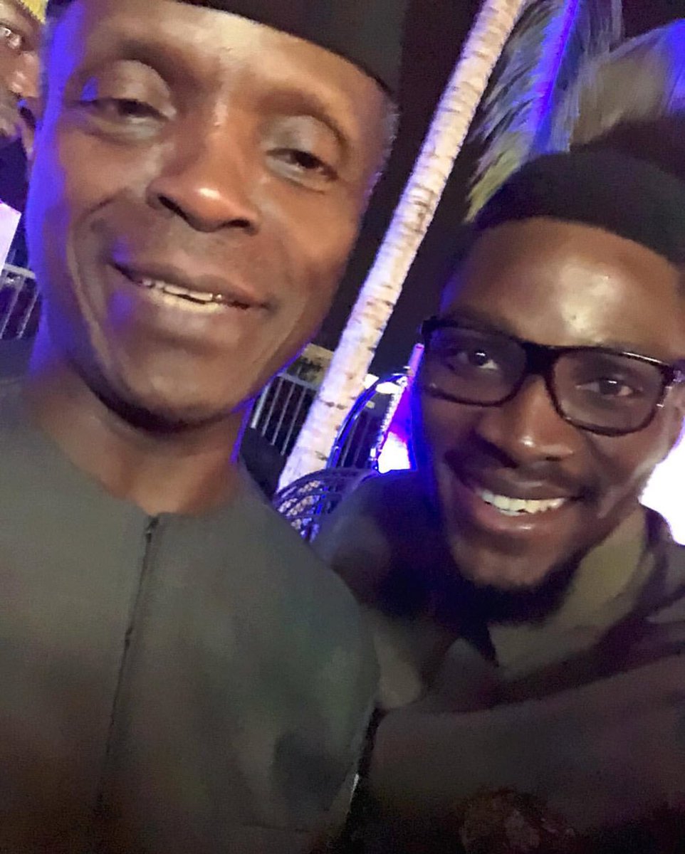 tobibakre's tweet photo. Senior role model!!! #blown!!! Choi #tobination✊🏻 https://t.co/b5rkjUqR54