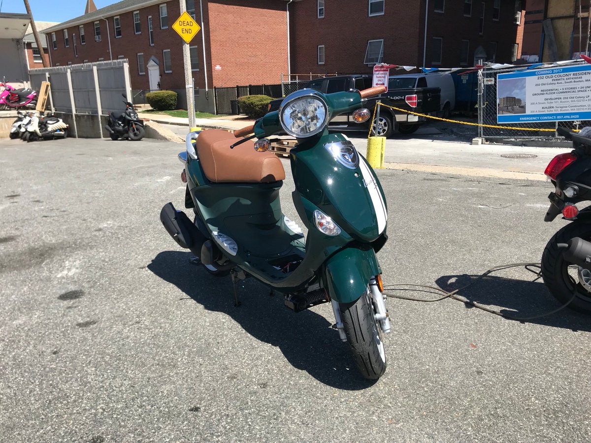ScootersGoGreen's tweet photo. Just got a @genuinescootco Buddy 170i in forest green with saddle brown leather seat and Matte Black Hooligan 170i.  Two of the best bikes on the road!  Great financing terms available! https://t.co/HOflT46mdr https://t.co/DXrkL20yT0