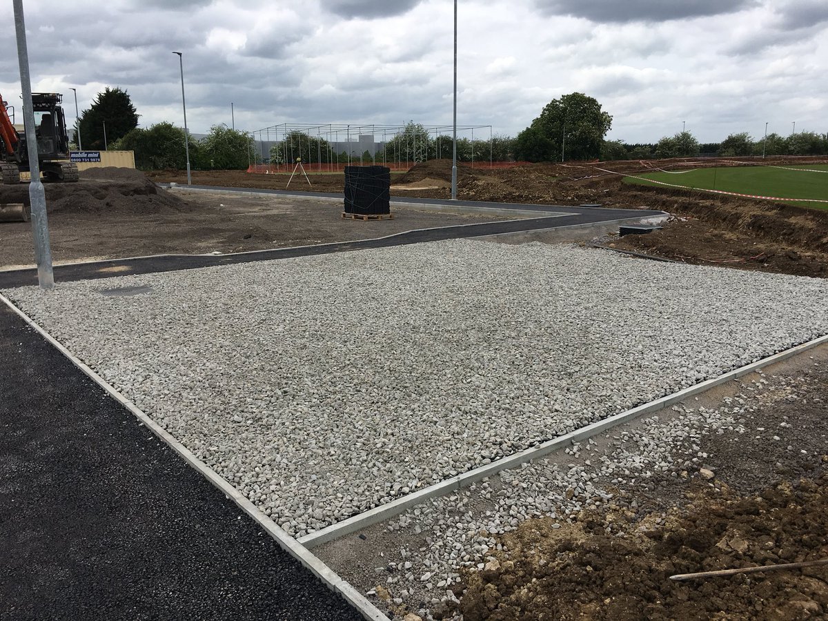 smith_the's tweet photo. Busy times at Oxford this week for @SCSlatter , making the most of the dry weather. A selection of the civils work being carried out by our guys and machines and getting ready for the crane and pavilion to arrive next week . #morethanjustsports https://t.co/huTeq3JM1j