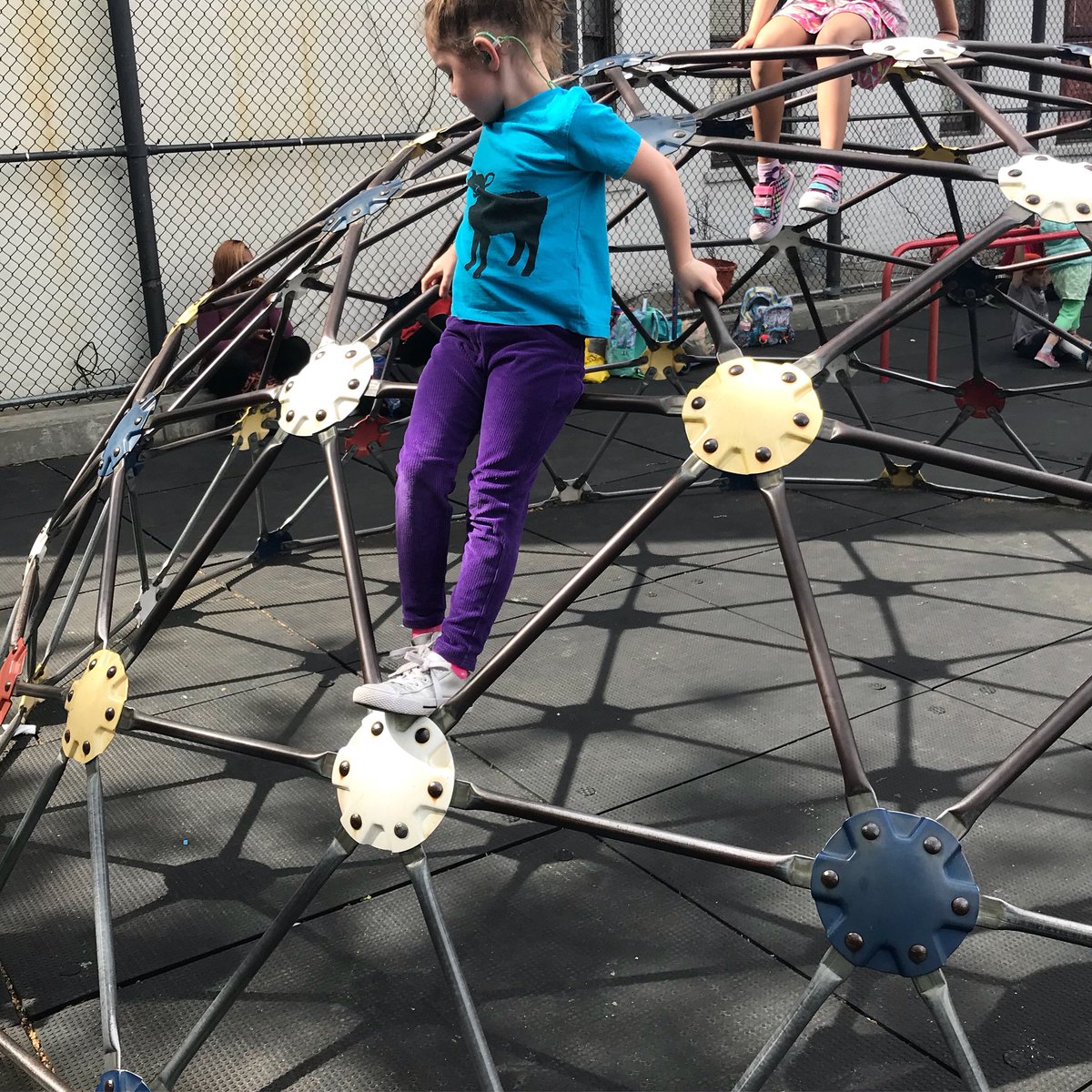 BlackLambBK's tweet image. My favorite model rockin some retro Black Lamb BK gear
 #handmade #eventhen #vintageBlackLambBK #BlackLambBK