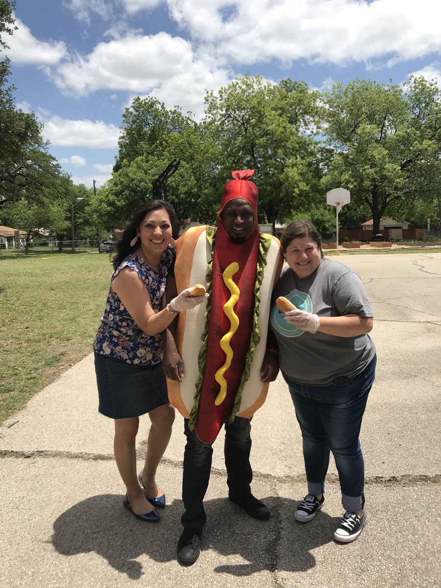 🌭Hot Dog, these kids are ready to rock the STAAR on Monday!!! Parents, reminder that our 3rd &amp; 4th grade students are taking their math STAAR test on Monday...5th graders who need to retest are taking math as well!