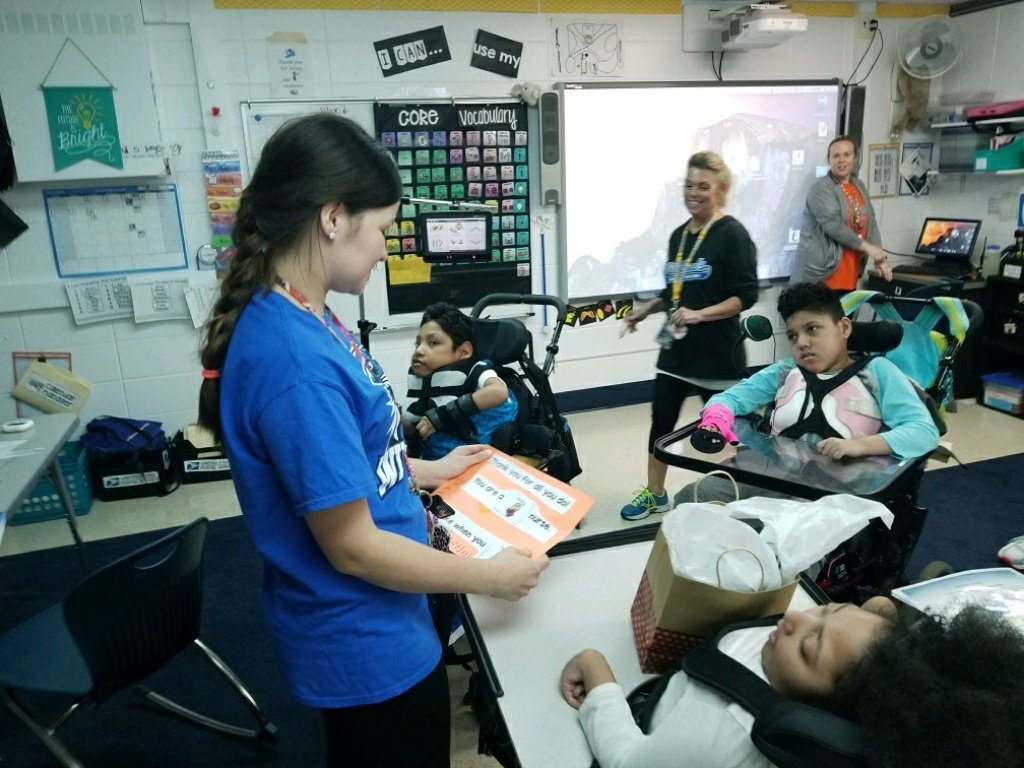 We appreciate you, Nurse Martyna!!! #NursesWeek2018 #gwms #weare44