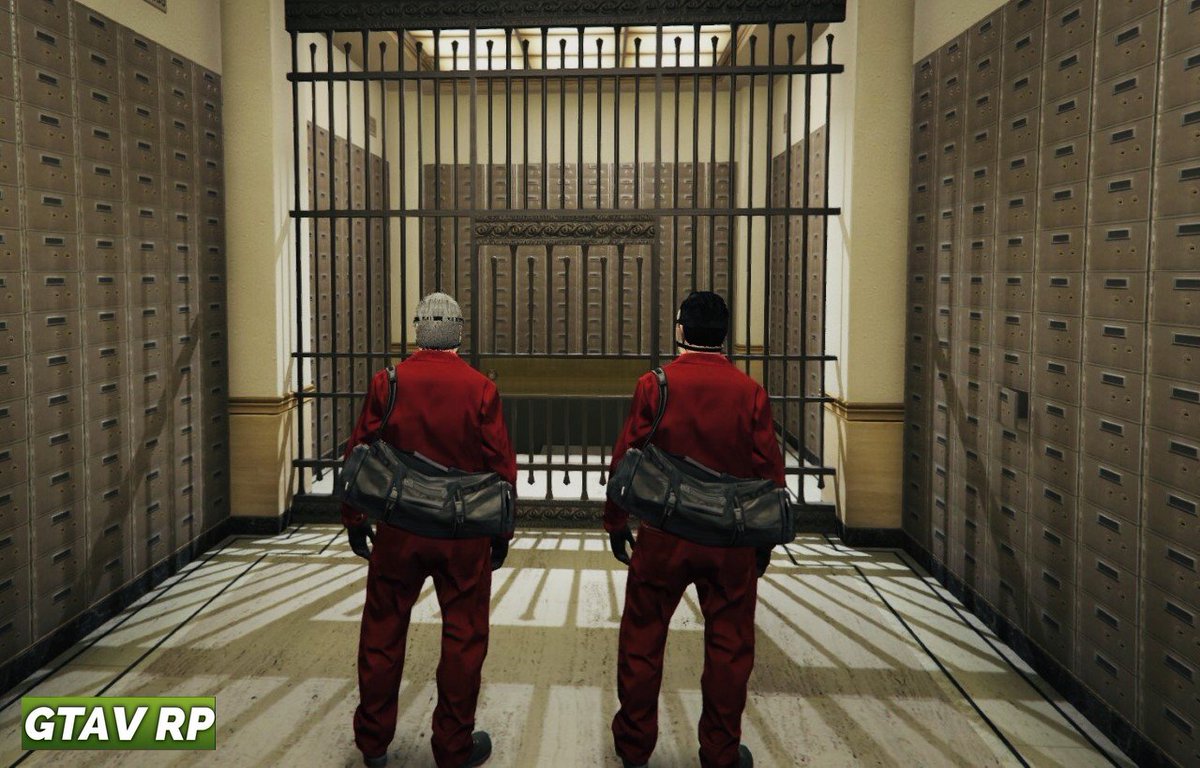 Tontondoume's tweet photo. L'Architecte à enfin trouvé La Casa de Papel... il m'a conduit sur place!!! Rendez vous demain soir pour le Braquage du Siécle !! @iProMxYt @EnjoyLifeRP @GameMixTreize @d_guizmo https://t.co/4sS2DgVOKR