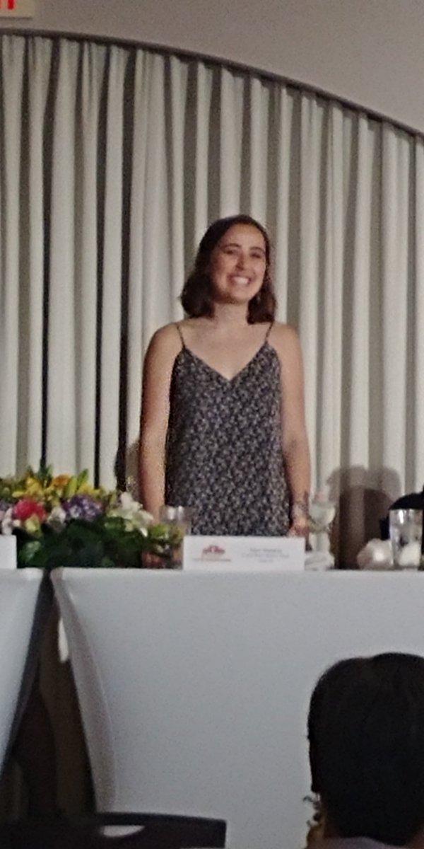 LouGilmanMcC's tweet photo. Incredibly Orgullo(so) de Nuestra Juventud - especially OUR OWN joven, Anna Timmons who represented @sr_reef beautifully with her touching speech @ today's scholarship luncheon.
@18CRHS 
@Univision23 
@MDCPSSouth 
@StdtSvcsMDCPS https://t.co/vJb3qOg9eZ