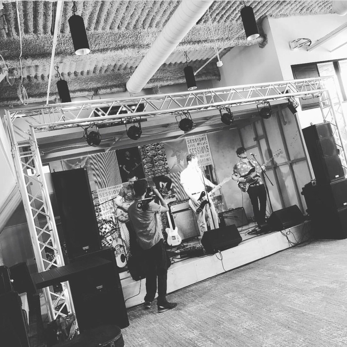 Shot a session at @VANS_66 hq yesterday 👟👟👟 #vans