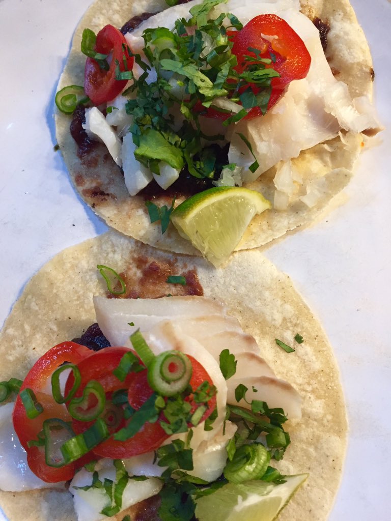 brummingbrum's tweet photo. A spontaneous #Friday night trip to @PloughHarborne for #bocagrandetacos definitely paid off. We tried the pork, cod and beef #tacos with a side of nachos. The cod + pork were our faves. £44 for food and 2 rounds of drinks #birmingham #brumhour https://t.co/7ljd2lWIfj