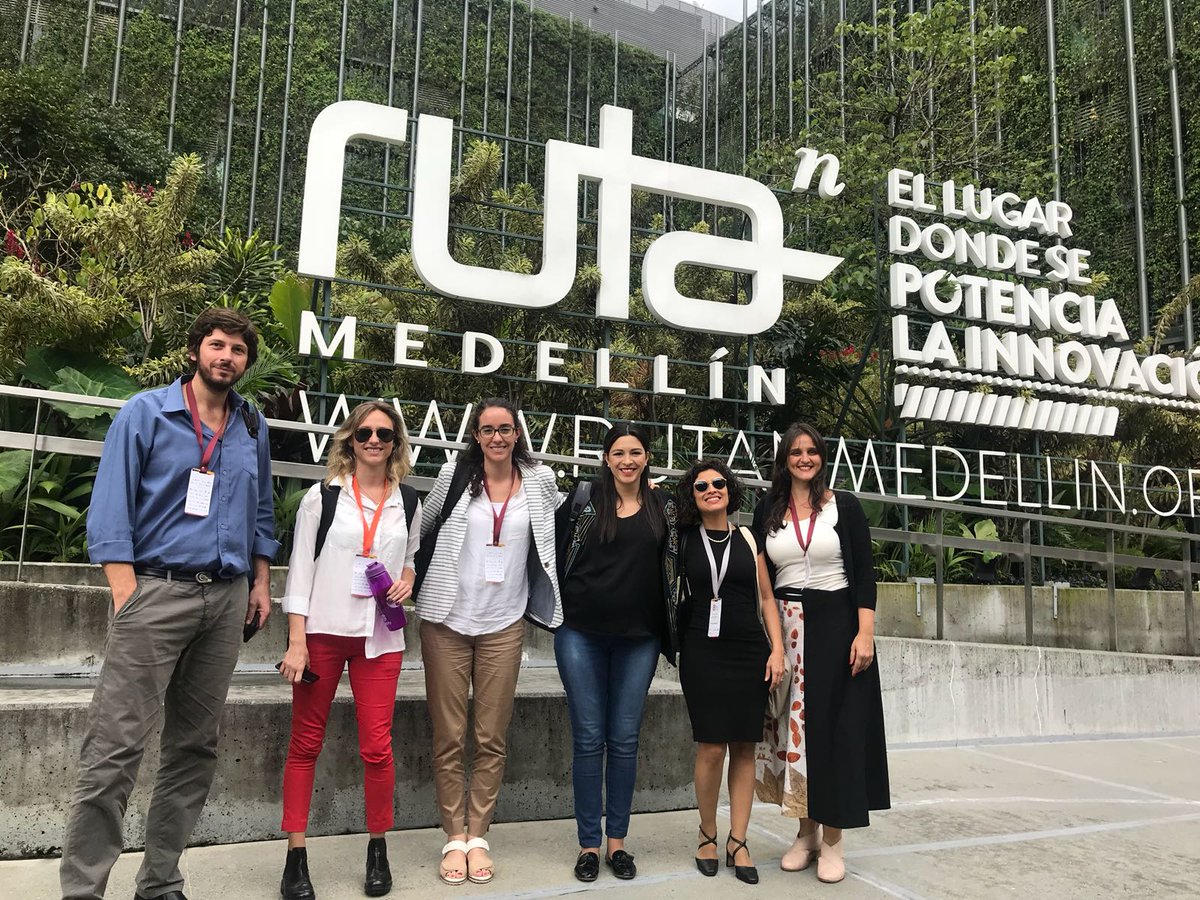 AnaLauraTrias's tweet photo. Querías #resiliencia #innovación #ciudadesInteligentes... @Ruta_N 
#Uruguay con #STProdem2018 https://t.co/PU5po4Xl6v