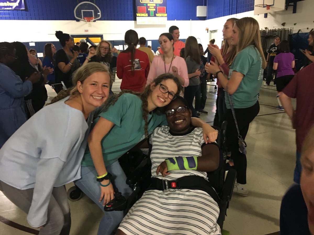 DowlingBest's tweet photo. We truly have the best buddies around! No better way to spend an afternoon than dancing with our friends at Ruby Van Meter 😊💃 https://t.co/7hfxh84vCD