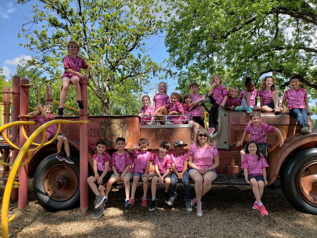 Mrs_Linendoll's tweet photo. We had a fun field trip! Thanks to all the parents who helped at Zilker!! @PHEHuskies #Get2PHE https://t.co/Opv4zrDu2z