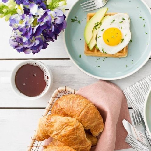 Happy Friday and Happy Mother's Day this weekend! eggs.ca/recipes/recipe…