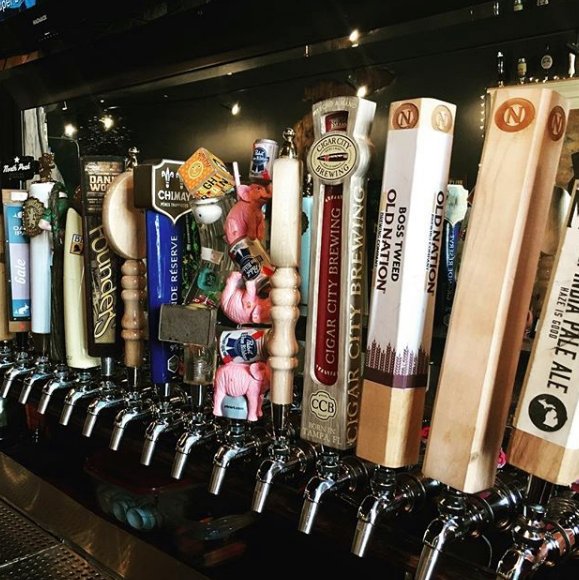 Taps25Lansing's tweet photo. What do @foundersbrewing #KBS and Dankwood, @OldNationBrew Me-MI and @foundersbrewing #Hopsolution have in common? They are all on at #Taps25.
#MIBeer #LoveLansing #DowntownLansing #LansingBeer
Check out the details at https://t.co/gp3kbCc5sU https://t.co/tRCrPPdehw