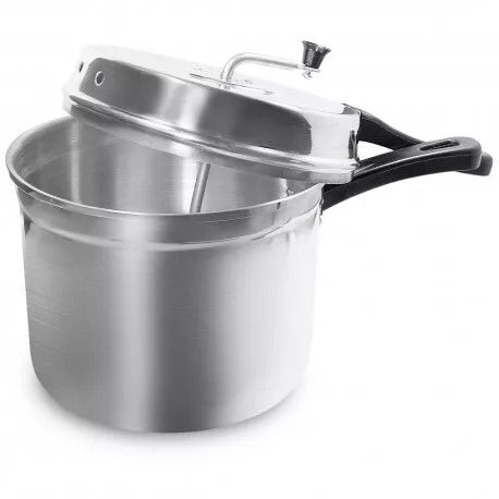MaxLarUtilidade's tweet photo. Pipoqueira de alumínio polido, 4,5L - 22cm. Preço normal: R$ 37,60. Preço promocional: R$ 33,80 (10% de desconto). Informar o código PQ01. Promoção válida enquanto durar o nosso estoque. Validade da promoção: até 19/05/2018, às 15hs. Vendas na loja.  Foto meramente ilustrativa. https://t.co/0ChczFBa4E