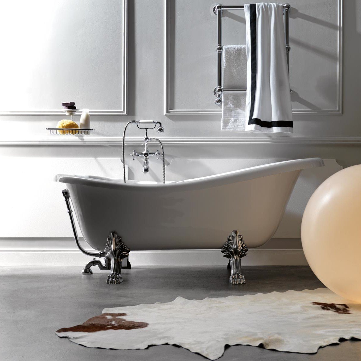 Modo_Bath's tweet photo. Product of the Day: Retro 1051 Glass Resin Bathtub In White with Metal Feet, $6,240, https://t.co/Ff8rfAXEbz #ModoBath #Bathroom #Bathtub #Beautiful #Design https://t.co/VsCZ7US4jn