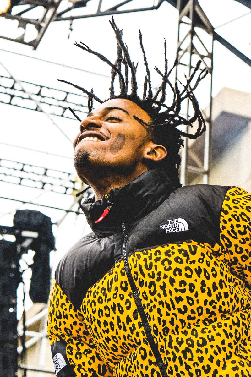 ngreseth's tweet photo. +DIE LIT**
@playboicarti
@soundset
#SoundsetPhotographer https://t.co/gq8XGqIjjR