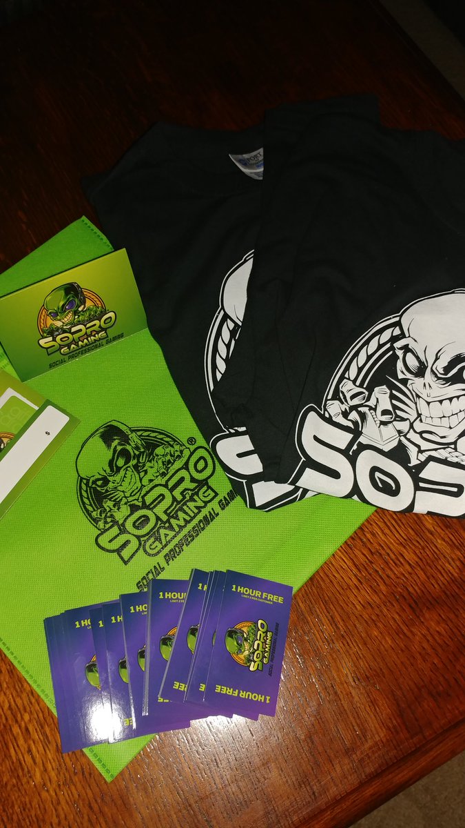 TwitchKCmidwest's tweet photo. We have some shirts & gift cards from a local fav, @SoProGaming! Another supporter from the beginning. Happy to have those guys back! #twitchkcmeetup3 https://t.co/voLE46HHa3
