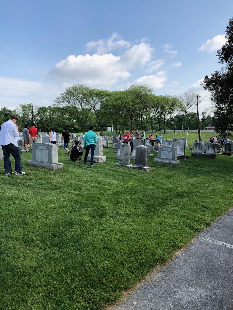 tsflick's tweet photo. AP biology collecting data for a population study. Next week they use Excel to analyze data. They'll calculate life expectancy and mortality and then compare people born in 1800s v. 1900s and males v. females.  Lunch break and recess too. @CVSciTech https://t.co/GG9XAArBgb