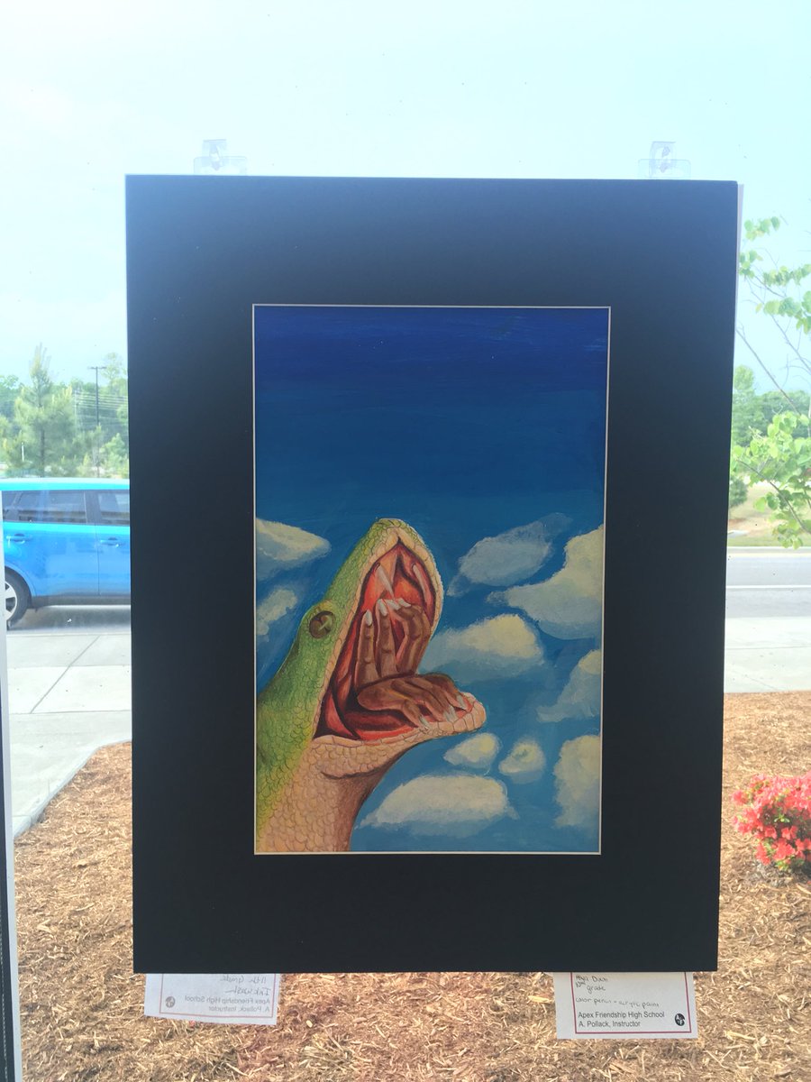 NAHS4AFHS's tweet photo. #patriART The art show was AMAZING!!! Great job to EVERYONE! Thank you for working so hard! Can’t wait to see more! (More pictures combing soon!) https://t.co/0s7xCB347p