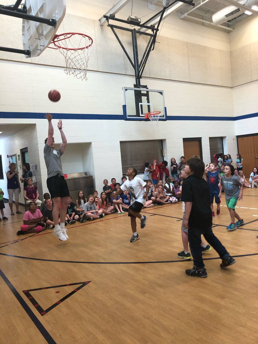 IndiansMBB's tweet photo. https://t.co/ZE0o2MZuXE