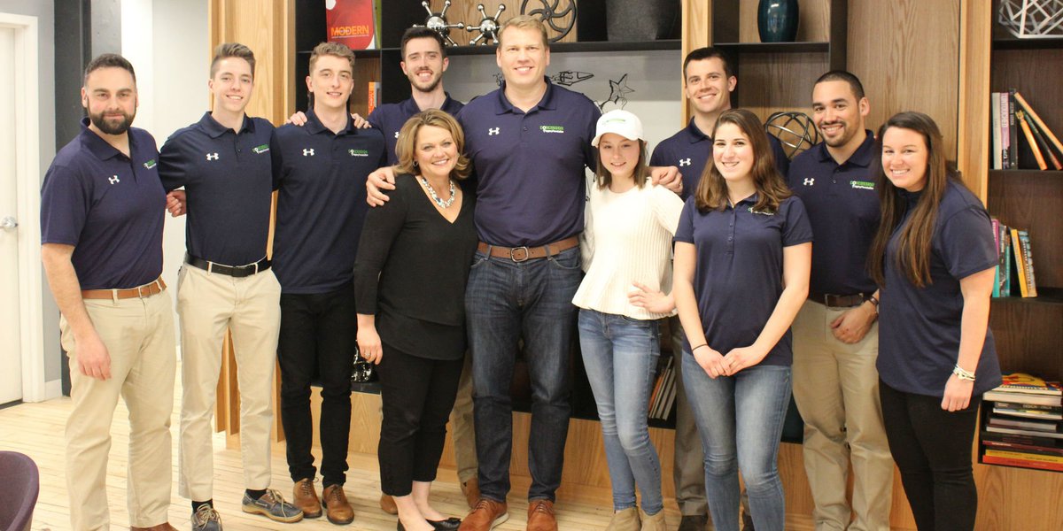 ConcussionCTEfn's tweet photo. It was great meeting @Mighty_Meredith today! Meredith is working hard to raise awareness about #concussions and #tbi. Check out https://t.co/Yrp5uoD5Im to learn more about #mmpkind and be sure to follow @Mighty_Meredith for #followfriday https://t.co/WpXaG7d4Pg