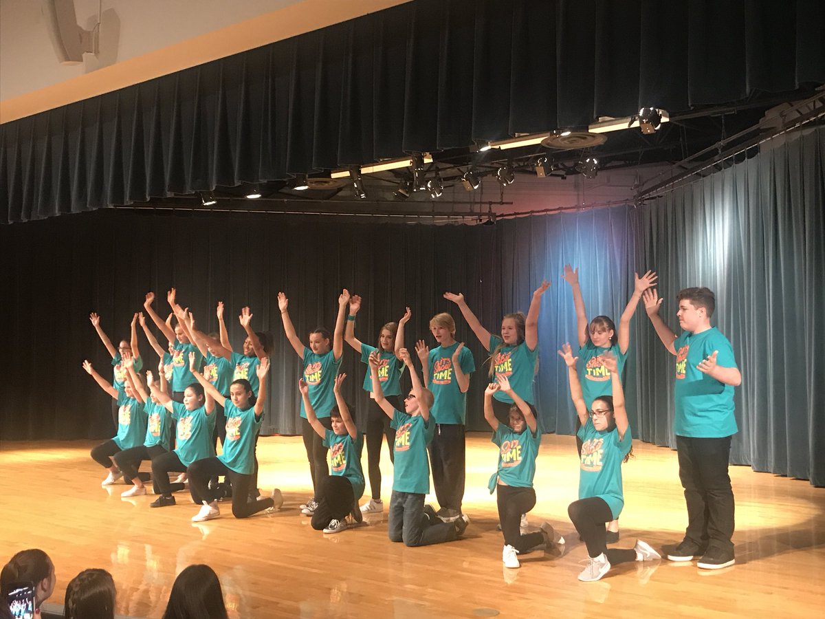CopperRidgeSUSD's tweet photo. Copper Ridge is full of so much talent. A huge shoutout to Ms. Love for leading and teaching such a wonderful group of students. #CopperRidgetoCollege https://t.co/W9pjjF0Erv