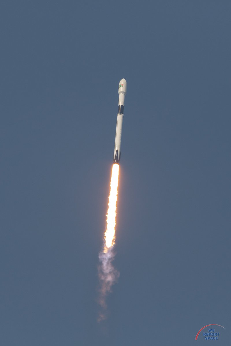 MikeSeeley's tweet photo. Congratulations to the #SpaceX team for the successful first launch (&amp; landing!) of the #Bangabandhu1 #Block5 #Falcon9 #Falcon9Block5, seen here from the Press Site at NASA's KSC, &amp; congrats to #Bangladesh for this historic launch!
(Photos: me / @WeReportSpace) https://t.co/V49XpiR6ZC