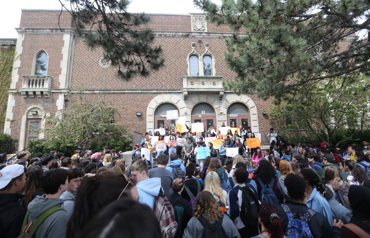 SteveRussell's tweet photo. Toronto high schools from Harbord Collegiate and Central Toronto Academy walk out of class to demand the provincial government take action to protect students from teachers who engage in sexual abuse or misconduct. They are using the hashtag #NotJustRumours https://t.co/LWlSbtXTJx