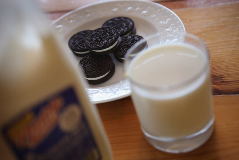 Ryansmith1226's tweet photo. I think this one is obvious...#EatWhatYouWantDay #marketplyler #oreooreo https://t.co/64jYOg6gm2