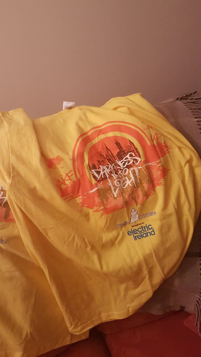MauraONeill1's tweet image. T shirts ready and alarm set .... better try to get some sleep before @DILLimerick Good luck to all taking part! #DIL2018