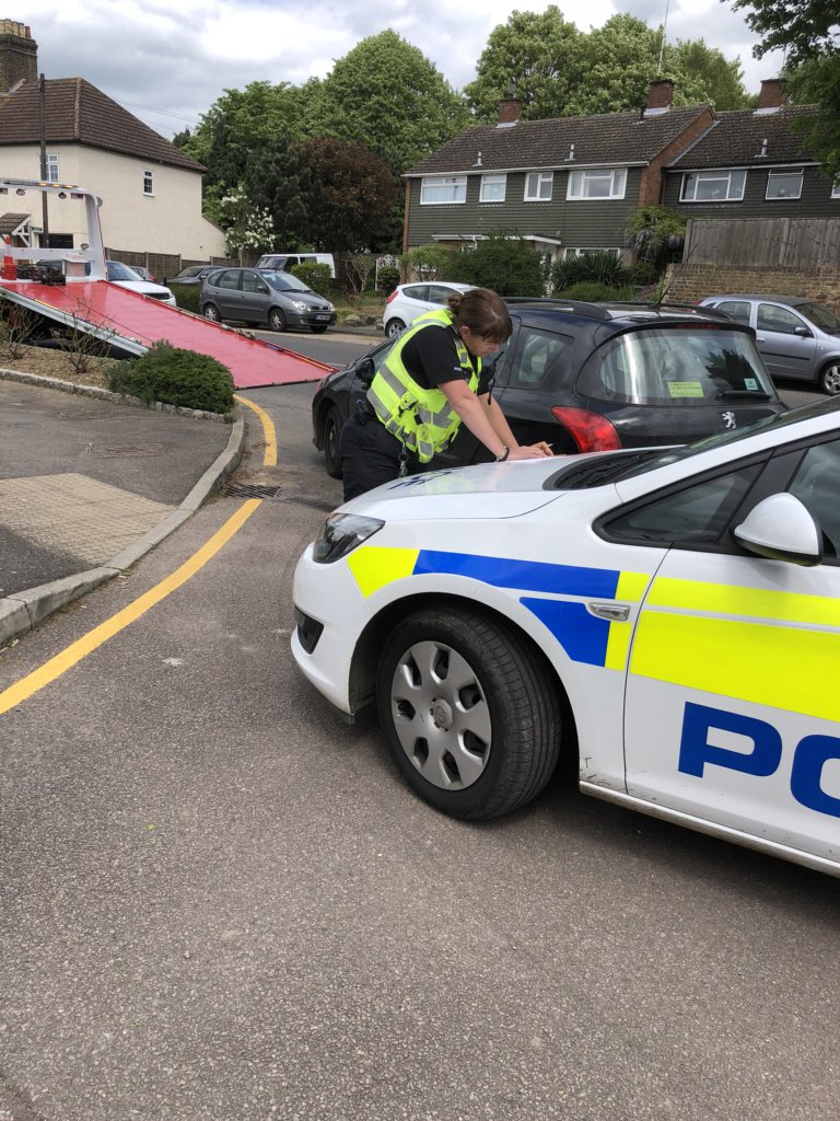 PCCharliebooks's tweet photo. No insurance = no car. This driver was issued a traffic offence report and the vehicle was seized #neighbourhoodpolicing #herts #stopcheck #intelligenceled https://t.co/pufM7L7HWt