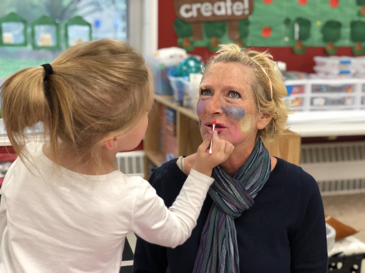 cheekmw16's tweet photo. This years @JohnsonCreekSD Mother’s Day Spa was a 🚀BLAST🚀 @ChristaLeonardi @melissa_enger and I would like to thank all the beautiful moms for participating in this special Kindergarten event! #JCLEARNERS https://t.co/0s2XAQoNQU