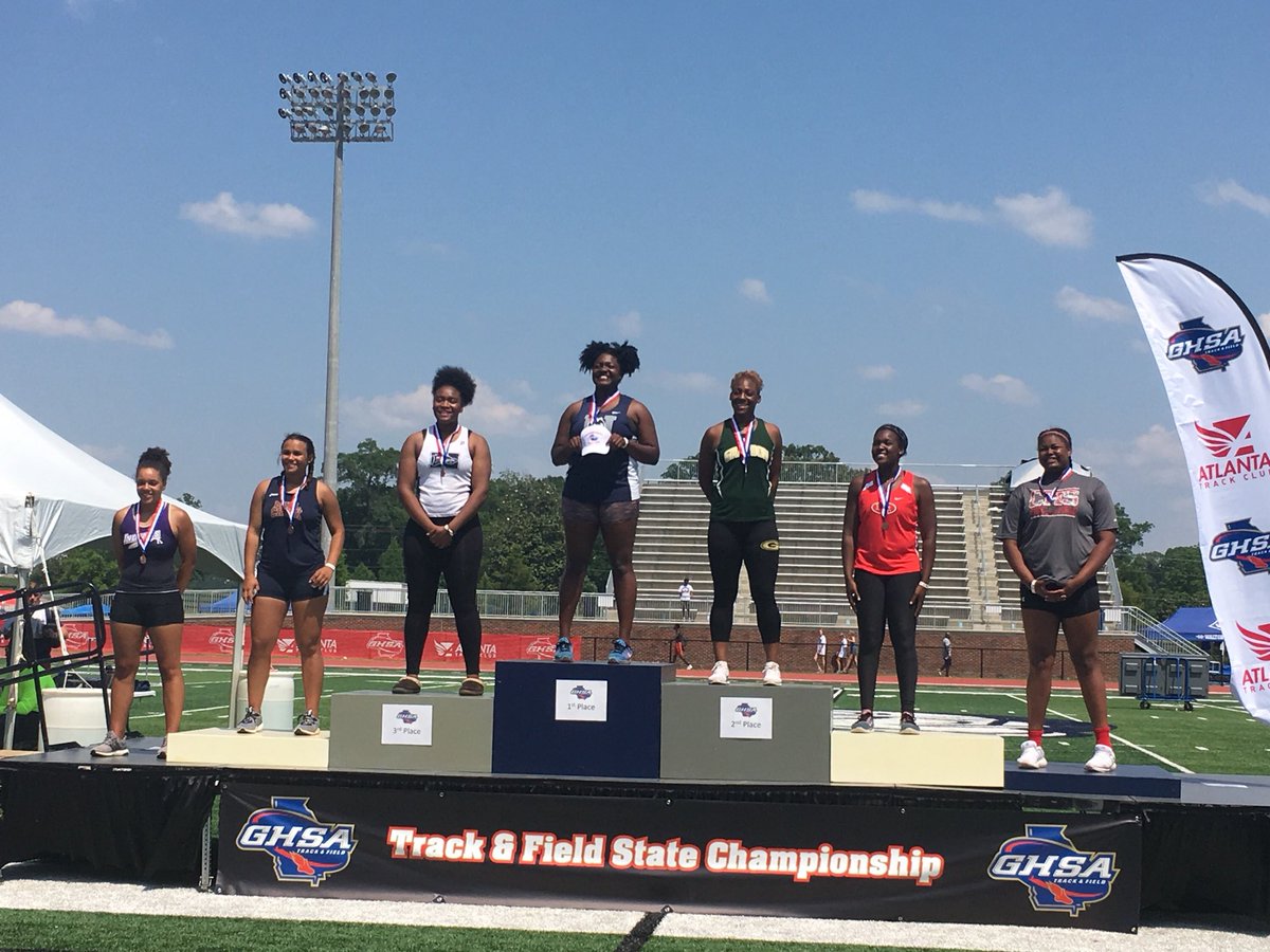 NPHS_TF's tweet photo. Congrats to Aliyah Foxx- Rome on her 3rd place finish in shot at 7A #StateMeet https://t.co/7i1EoXM4qG